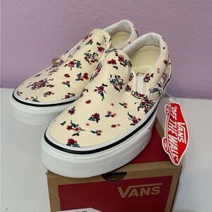 Vans Kids Ditsy Floral Slip-On Shoes - Cream and Red